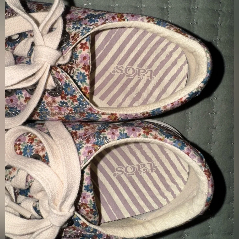 Taos Star Sneaker (Women) - Mauve Floral Multi. Size 7.  VGUC - Picture 5 of 11